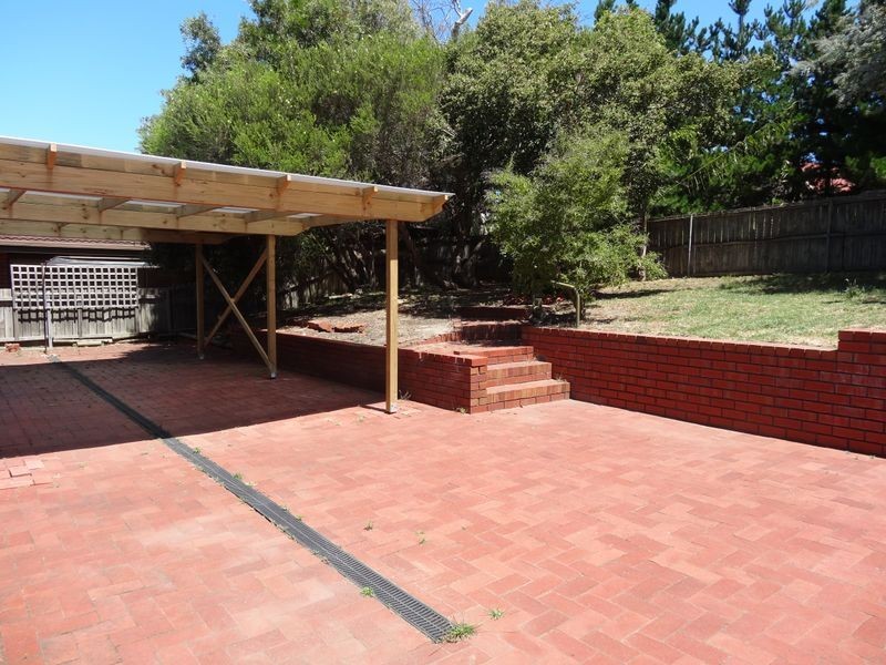 35 Renown Avenue, Victor Harbor SA 5211