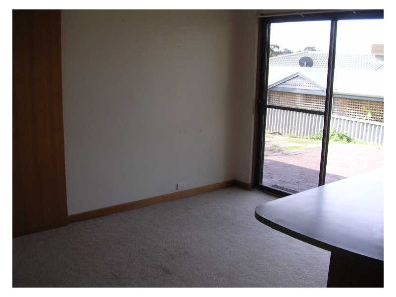 11 Hillview Road, Victor Harbor SA 5211