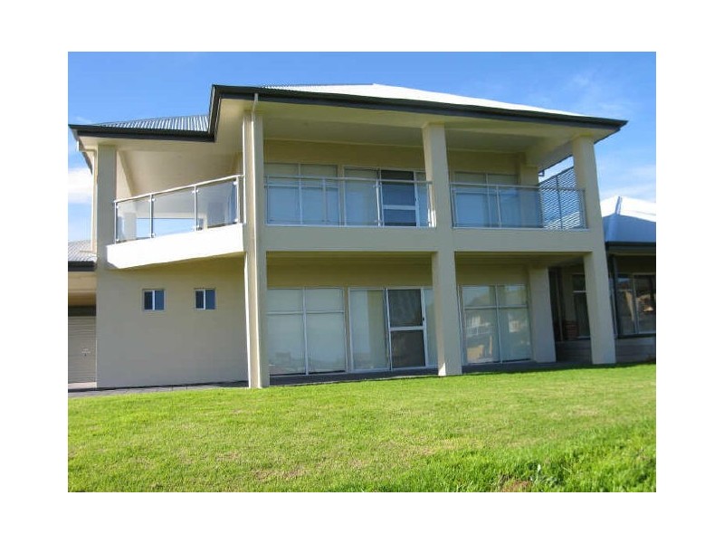 5a Sarah Court, Mccracken SA 5211