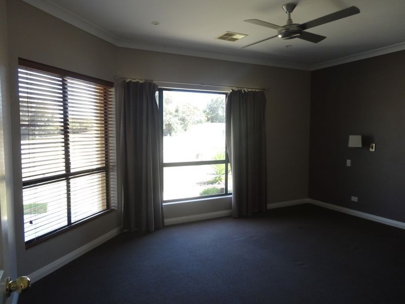 14 Links Court, Mccracken SA 5211