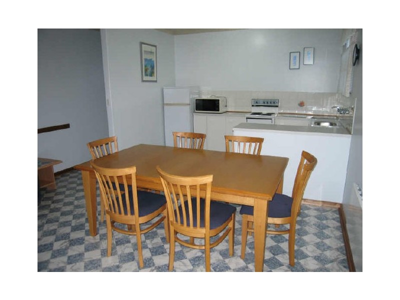 10/30 Esplanade, Victor Harbor SA 5211