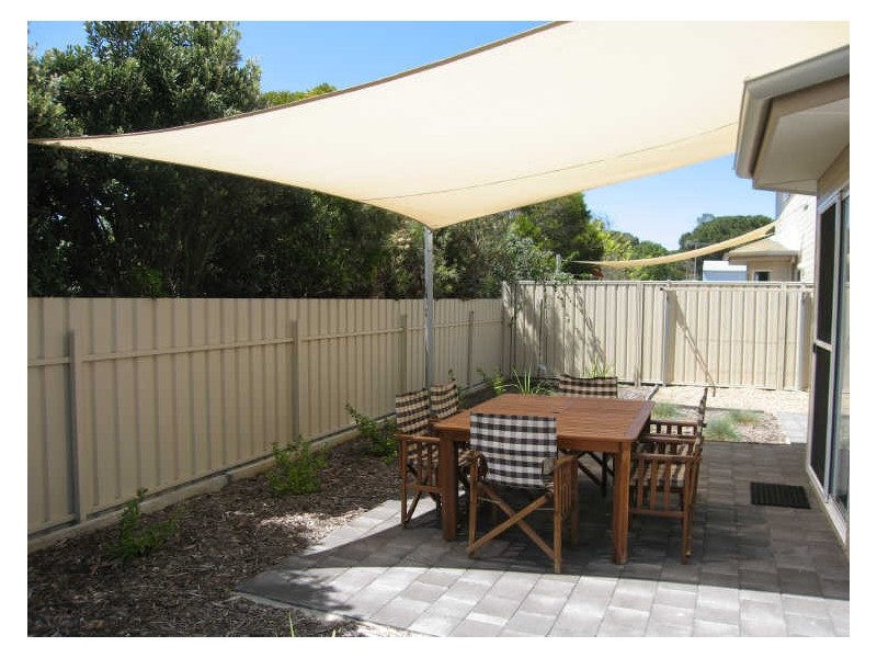 22 Ridgeway Street, Encounter Bay SA 5211