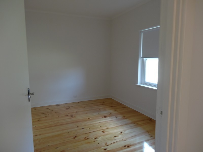 8 Pioneer Avenue, Port Elliot SA 5212