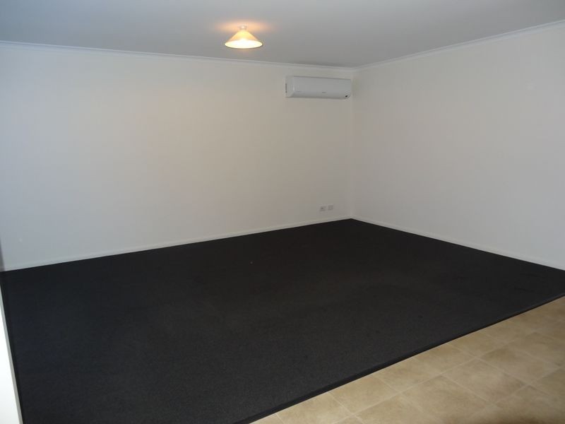 4 Yates Avenue, Hayborough SA 5211