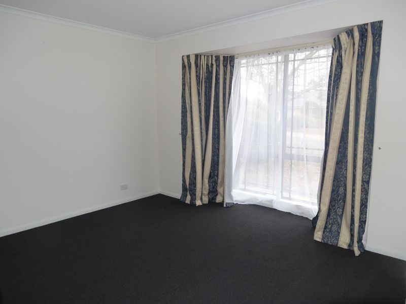 4 Yates Avenue, Hayborough SA 5211