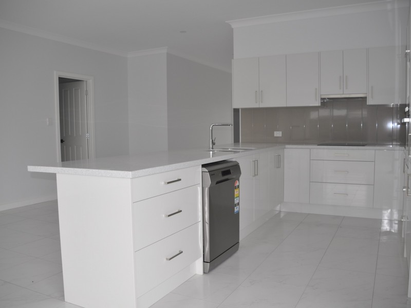 62 Montpelier Tce, Port Elliot SA 5212