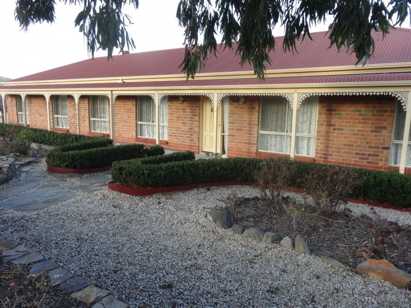 2 Manly Grove, Hayborough SA 5211