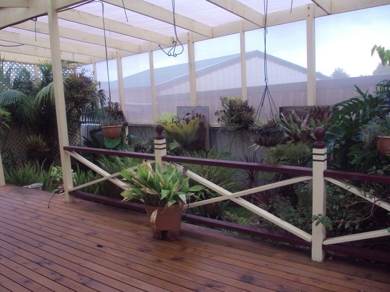 2 Manly Grove, Hayborough SA 5211