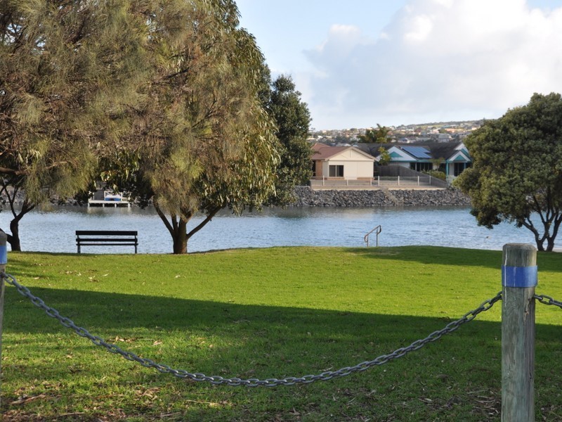3/56 Bartel Bvd, Encounter Bay SA 5211