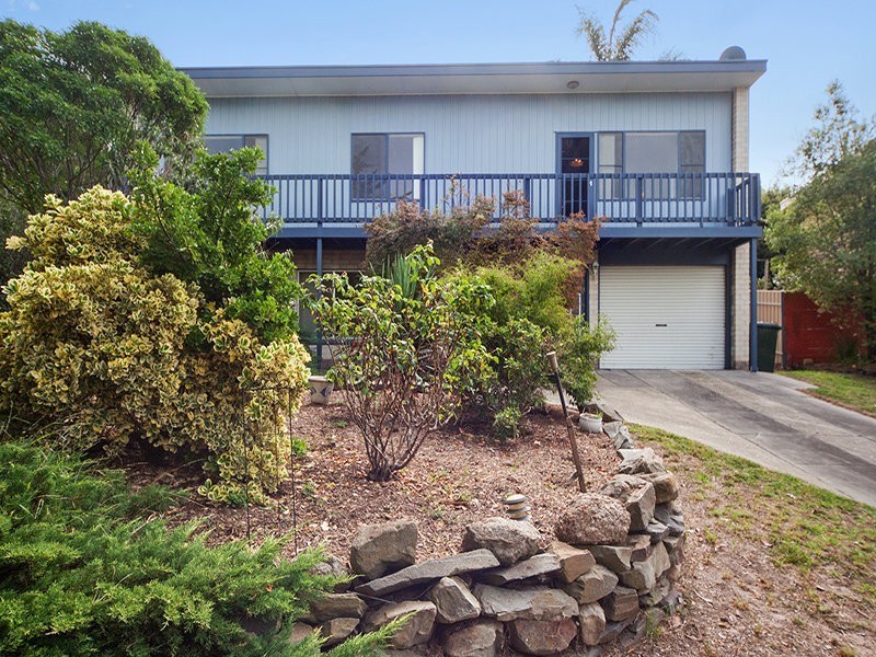 21 Swain Road, Victor Harbor SA 5211