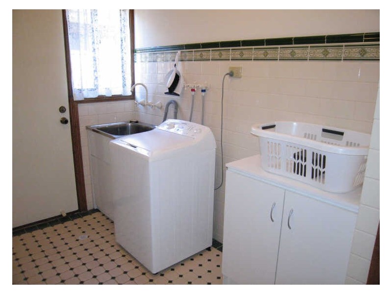 21 Matthew Flinders Drive, Encounter Bay SA 5211