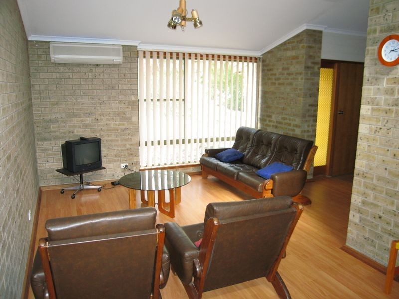 2/1 Modra Street, Victor Harbor SA 5211