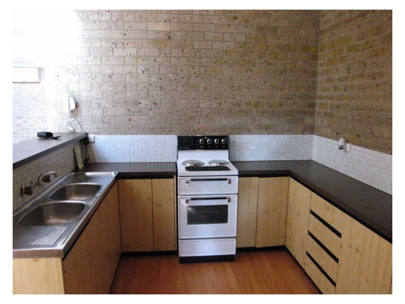 2/1 Modra Street, Victor Harbor SA 5211