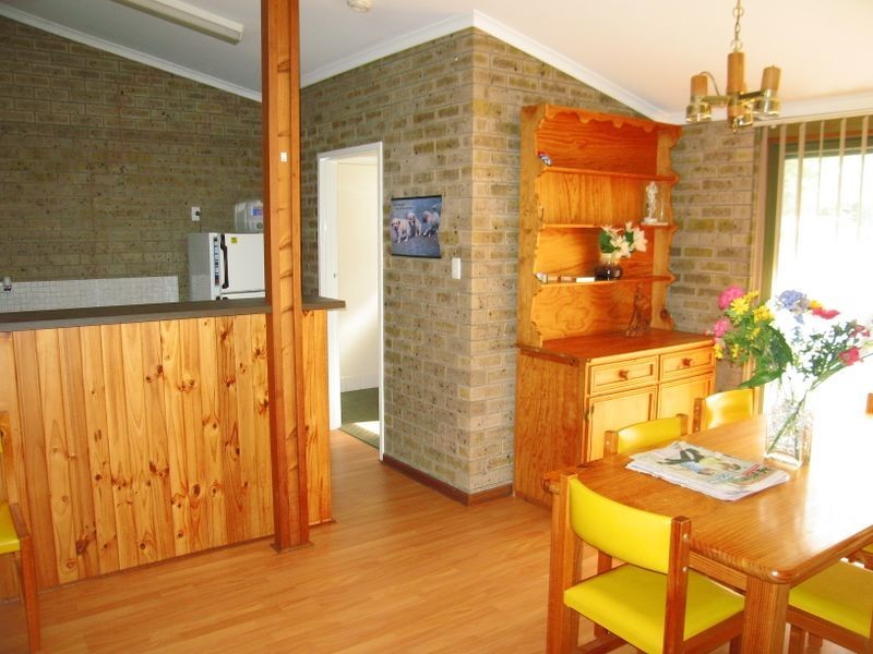 2/1 Modra Street, Victor Harbor SA 5211