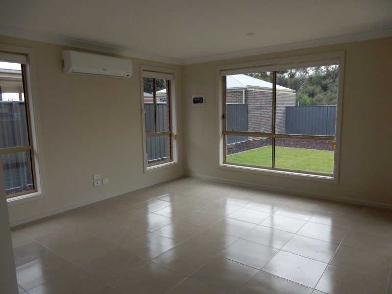 19 Princes Royal Parade, Hindmarsh Island SA 5214