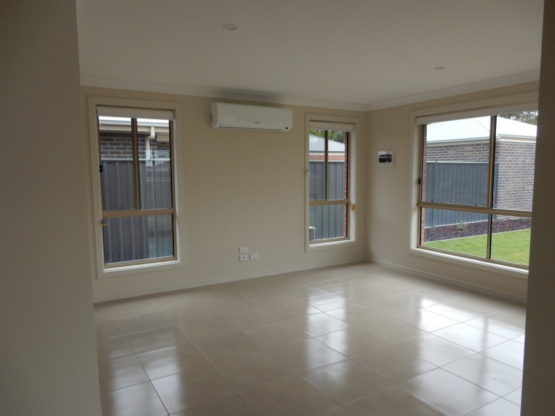 19 Princes Royal Parade, Hindmarsh Island SA 5214