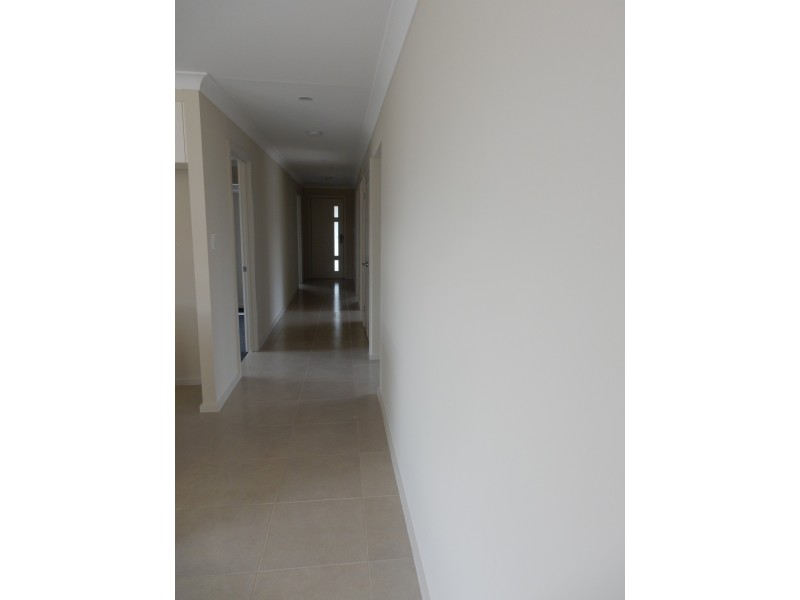 19 Princes Royal Parade, Hindmarsh Island SA 5214