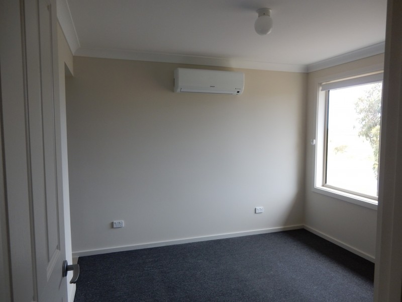 19 Princes Royal Parade, Hindmarsh Island SA 5214