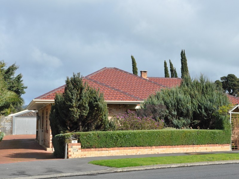 85 Crozier Road, Victor Harbor SA 5211
