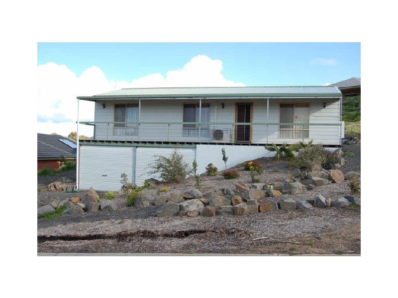 13 Poltong Street, Encounter Bay SA 5211