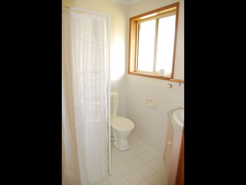 18 Matthew Flinders Drive, Encounter Bay SA 5211