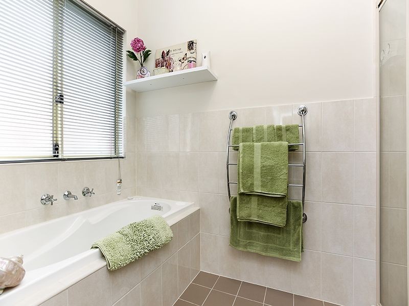 72 Seaview Road, Victor Harbor SA 5211