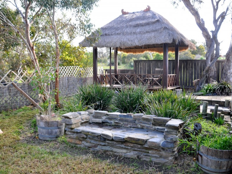 18 Altman Ave, Victor Harbor SA 5211