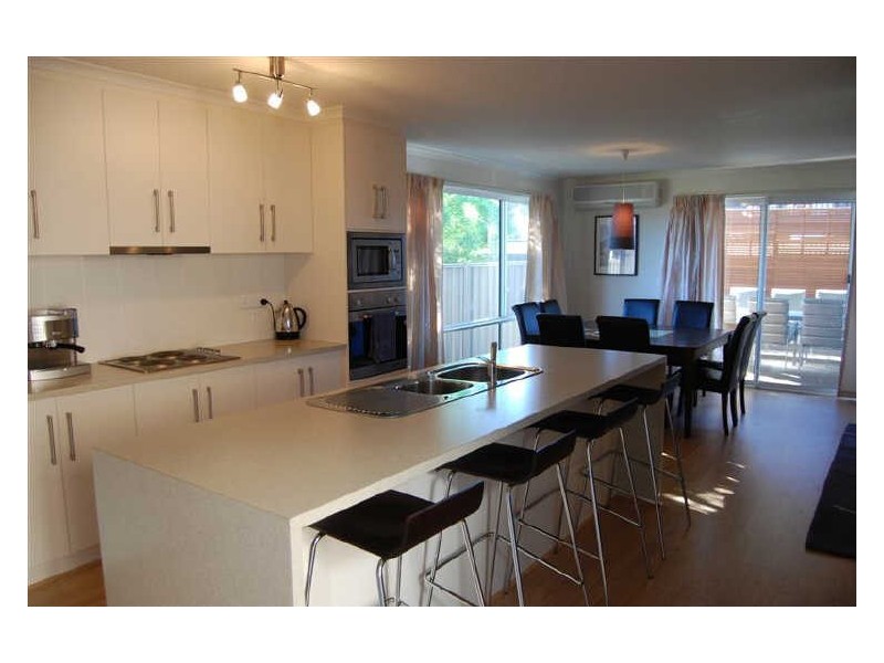 42a Ainslie Roberts Drive, Encounter Bay SA 5211