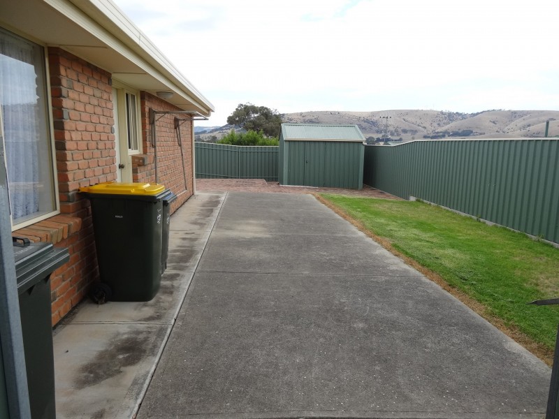 3 Yates Avenue, Hayborough SA 5211