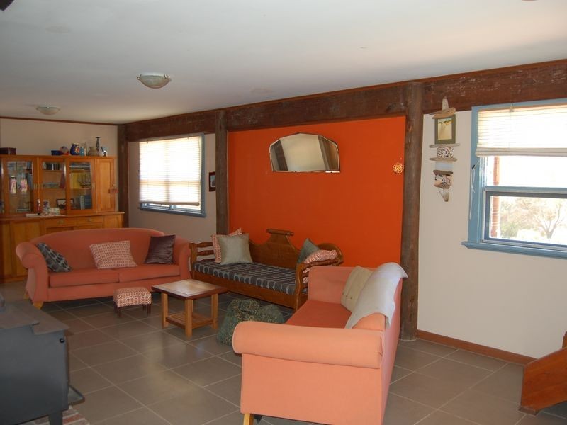 23 Barton Street, Port Elliot SA 5212