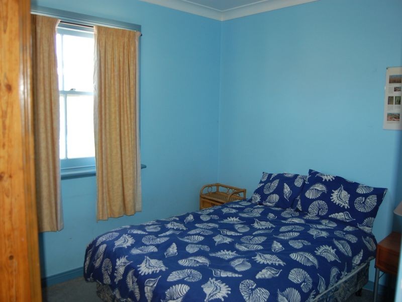 23 Barton Street, Port Elliot SA 5212