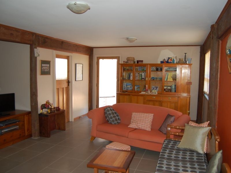 23 Barton Street, Port Elliot SA 5212