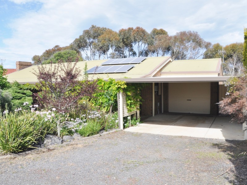 5 March Avenue, Hayborough SA 5211