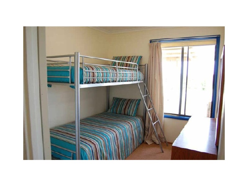 25 Strangways Ave, Hayborough SA 5211