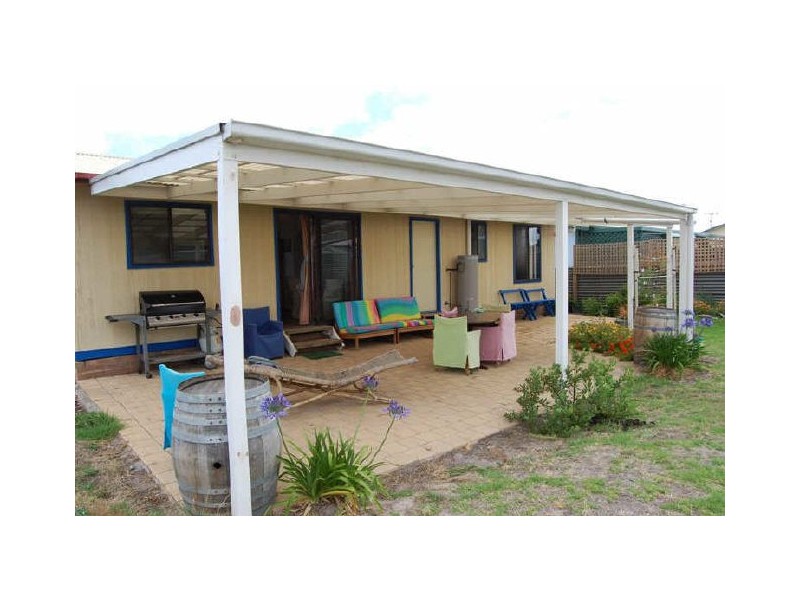 25 Strangways Ave, Hayborough SA 5211