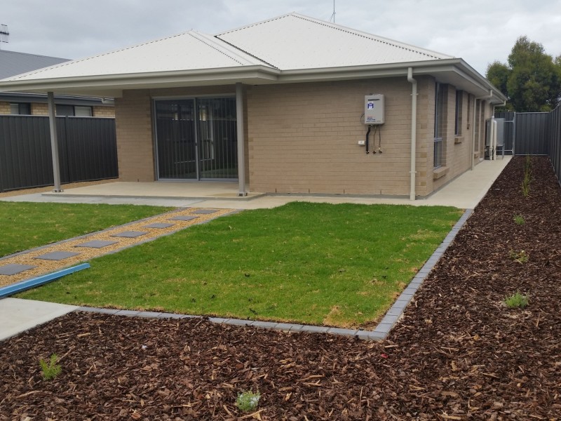 37 Princes Royal Parade, Hindmarsh Island SA 5214