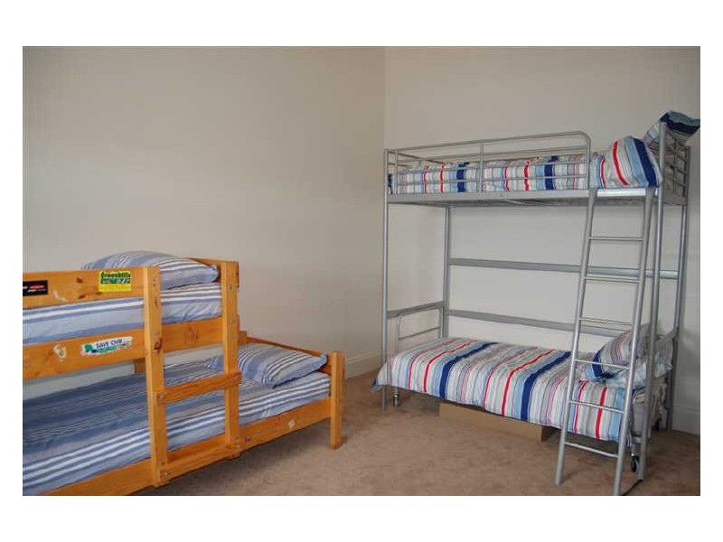 9 Henry Street, Port Elliot SA 5212