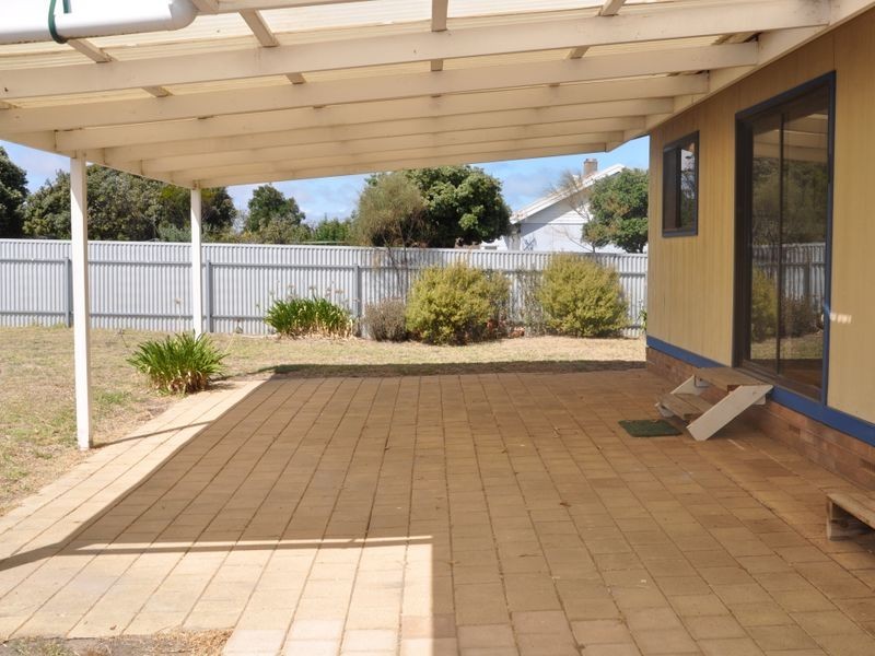 25 Strangways Avenue, Hayborough SA 5211