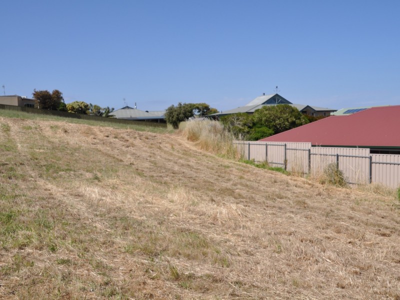 25 Davies Street, Encounter Bay SA 5211