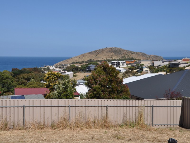 25 Davies Street, Encounter Bay SA 5211