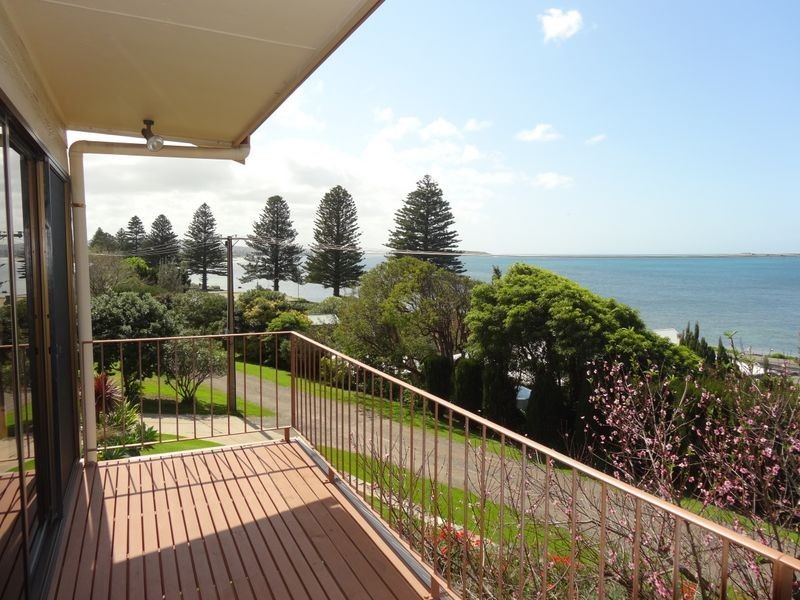 13 Hart Avenue, Encounter Bay SA 5211