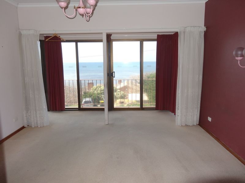 13 Hart Avenue, Encounter Bay SA 5211