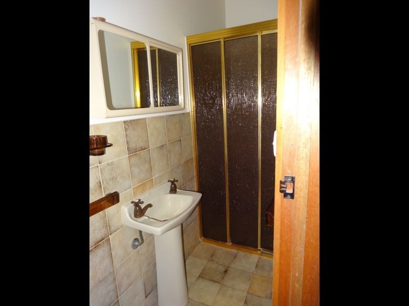 13 Hart Avenue, Encounter Bay SA 5211