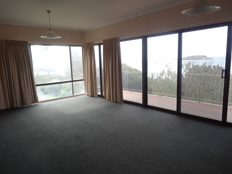 13 Hart Avenue, Encounter Bay SA 5211