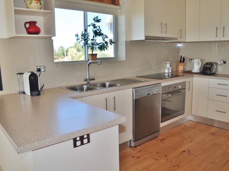 23 Cakebread Road, Encounter Bay SA 5211