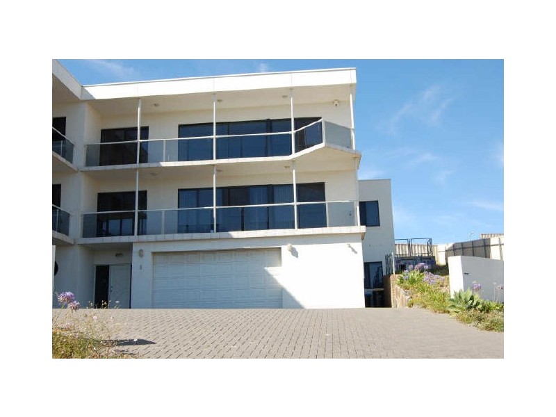 8 Eddy Crt, Encounter Bay SA 5211