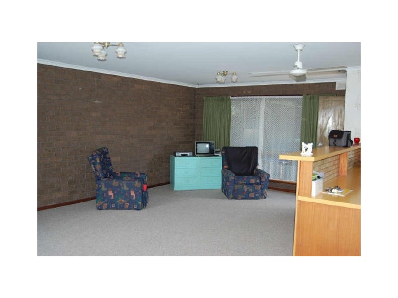 2/42 Newland Street, Victor Harbor SA 5211
