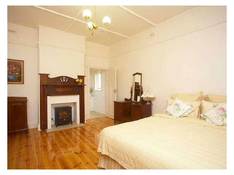 7 Murray Terrace, Port Elliot SA 5212