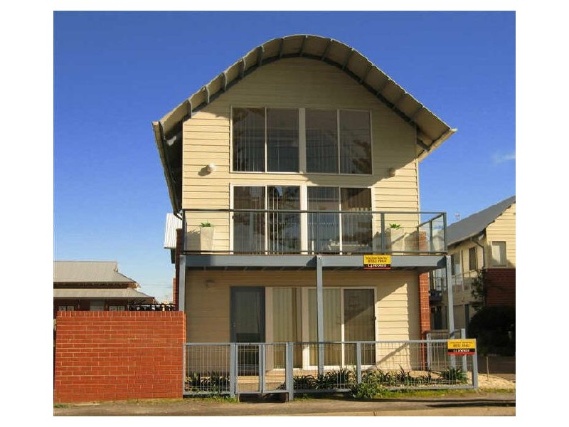 4/16 Flinders Parade, Victor Harbor SA 5211