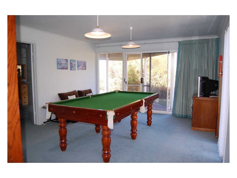 9 Nanyari Avenue, Encounter Bay SA 5211